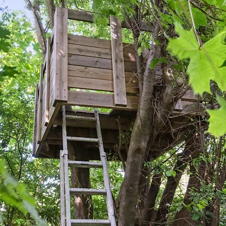 Unique House Near Ancient North Forest 度假居 *